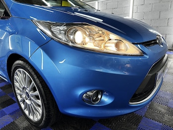 Used Ford Fiesta 2010 for sale - 76961856: Photo