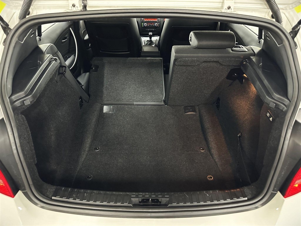 Used BMW 1 Series 2011 for sale - 77239686: Photo 57