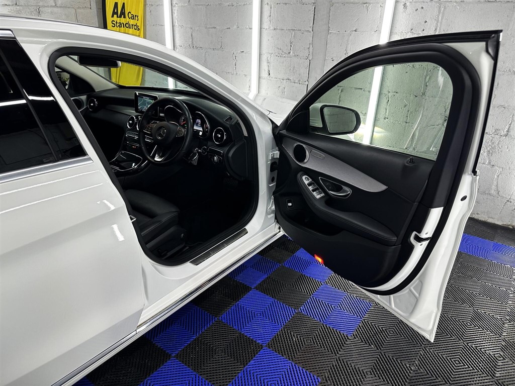 Used Mercedes-Benz C Class 2018 for sale - 76979830: Photo 29