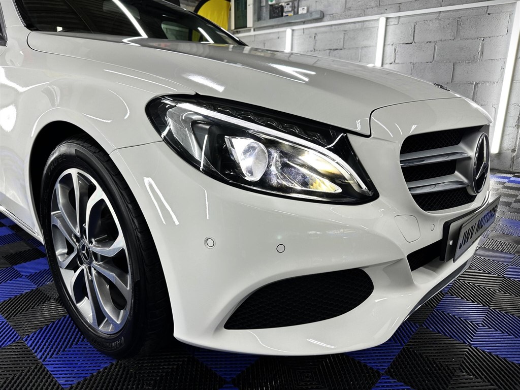 Used Mercedes-Benz C Class 2018 for sale - 76979830: Photo 4