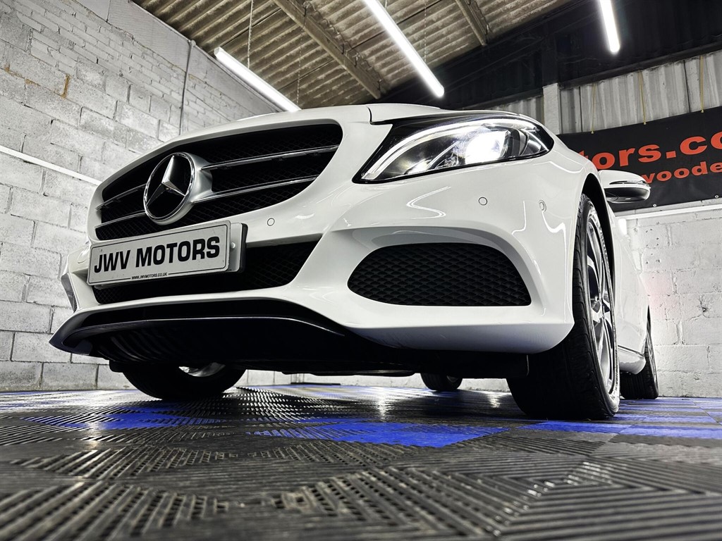 Used Mercedes-Benz C Class 2018 for sale - 76979830: Photo 42