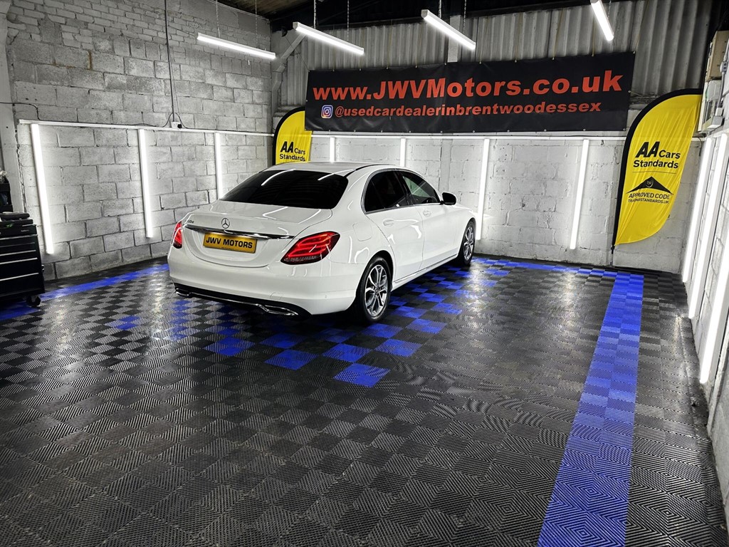 Used Mercedes-Benz C Class 2018 for sale - 76979830: Photo 56