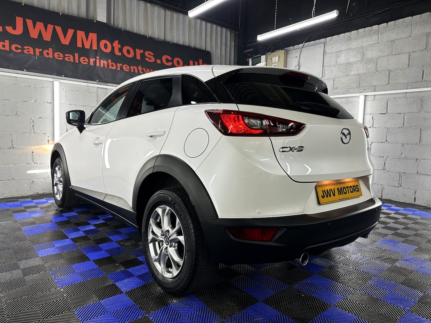 Used Mazda CX-3 2017 for sale - 76243556: Photo 9
