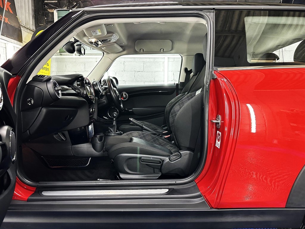 Used MINI Hatch 2015 for sale - 77718307: Photo 18