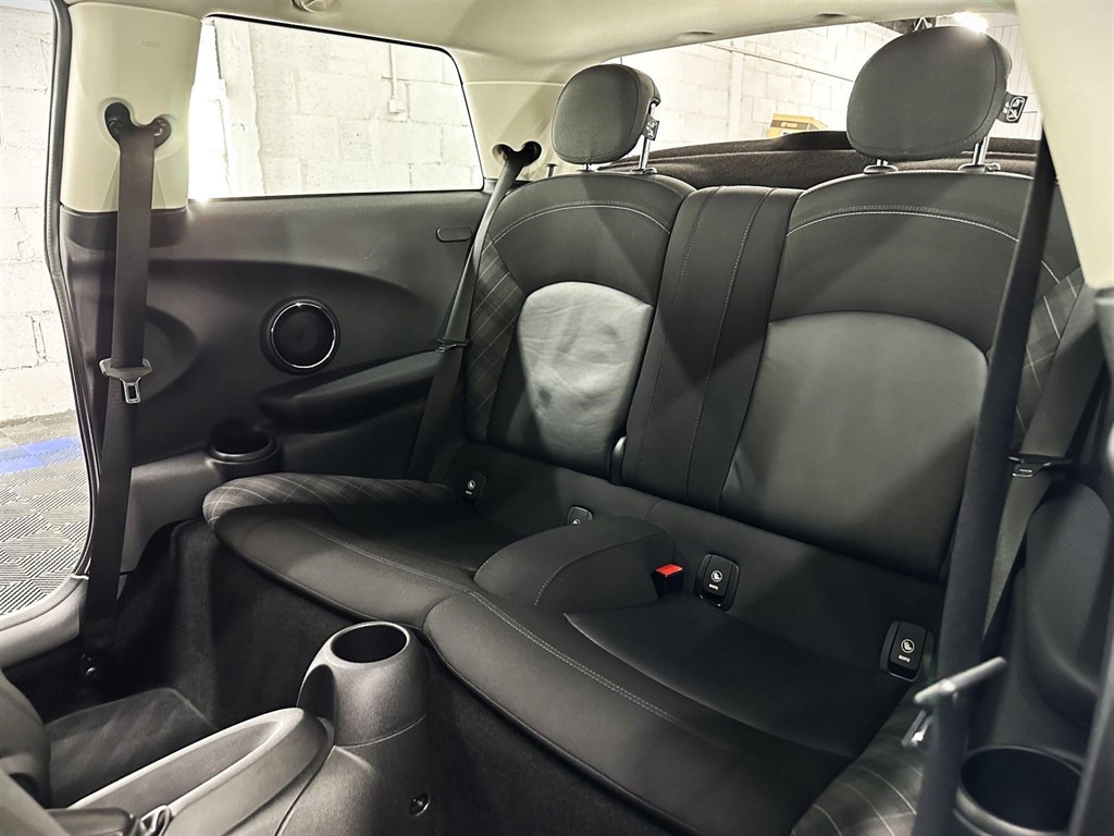 Used MINI Hatch 2015 for sale - 77718307: Photo 30