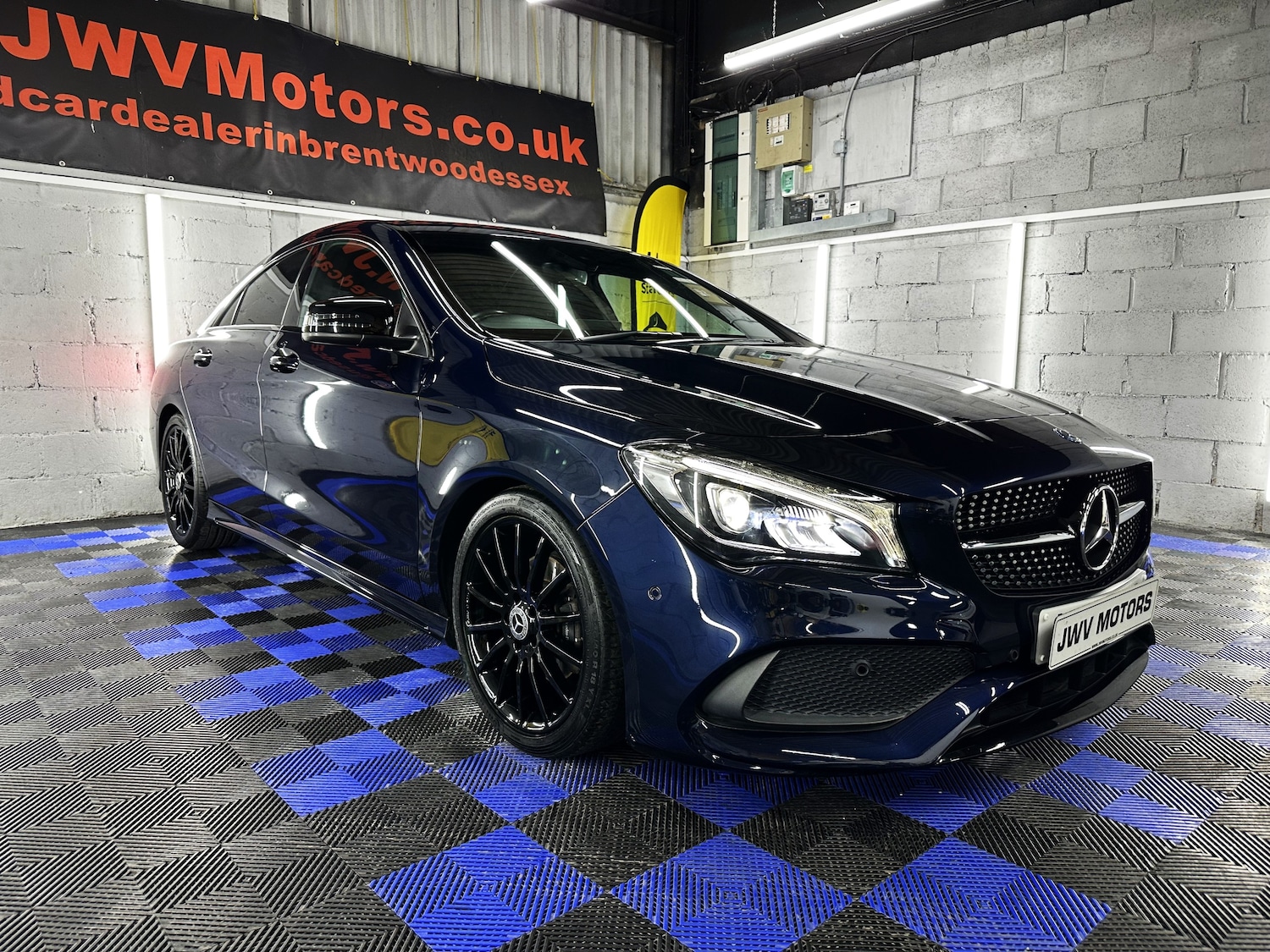 Used Mercedes-Benz CLA 2018 for sale - 76324520: Photo 2