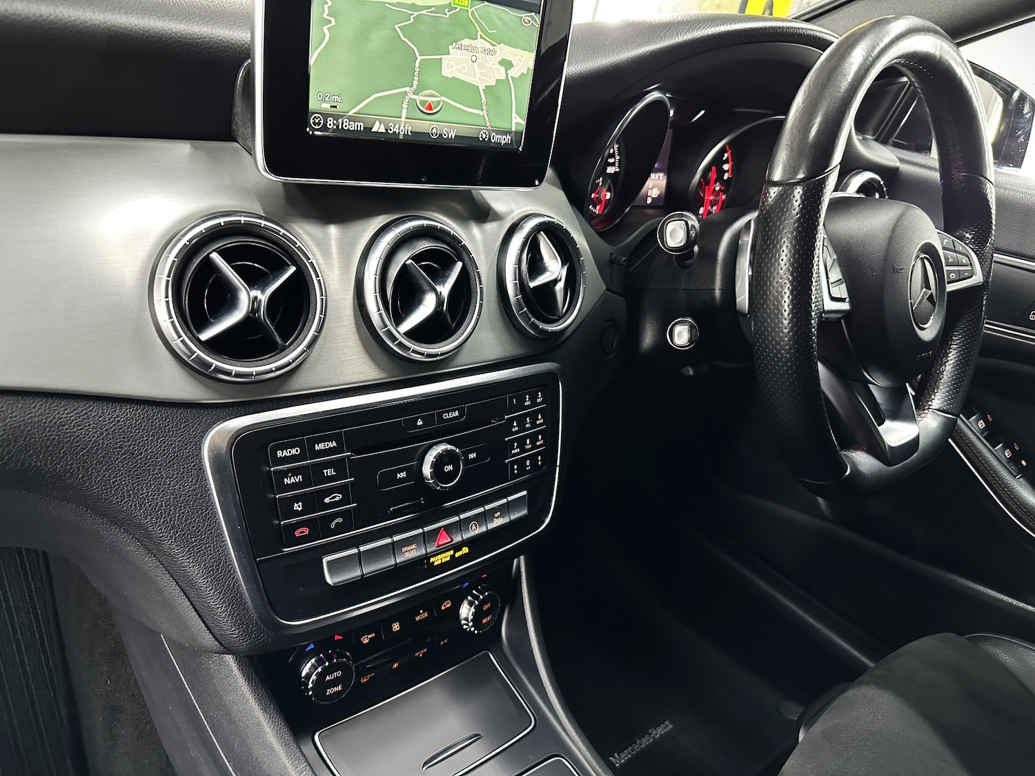 Used Mercedes-Benz CLA 2018 for sale - 76324520: Photo 21