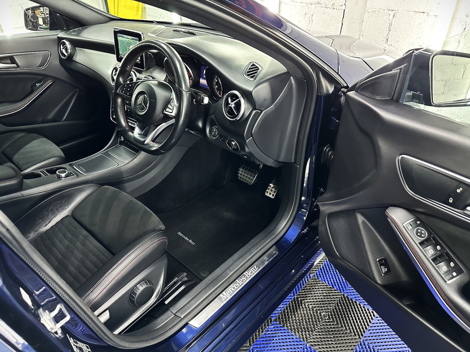 Used Mercedes-Benz CLA 2018 for sale - 76324520: Photo 25