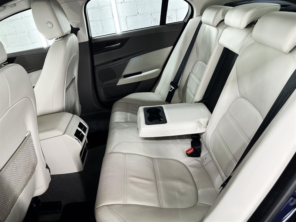 Used Jaguar XE 2017 for sale - 77718301: Photo 37