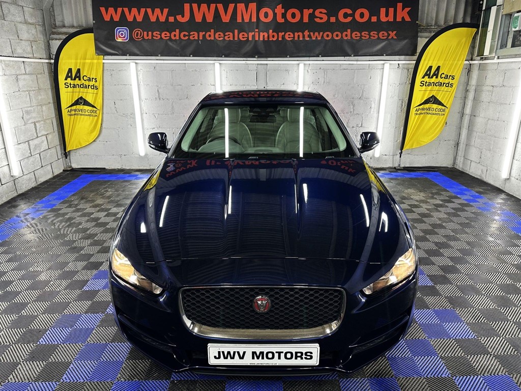 Used Jaguar XE 2017 for sale - 77718301: Photo 5