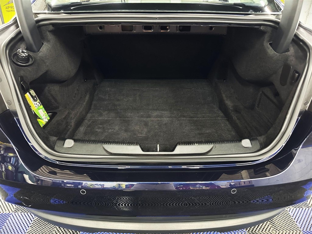 Used Jaguar XE 2017 for sale - 77718301: Photo 57