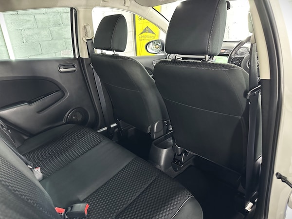 Used Mazda Mazda2 2014 for sale - 75746639: Photo 30