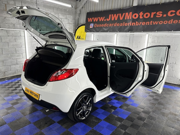 Used Mazda Mazda2 2014 for sale - 75746639: Photo 31