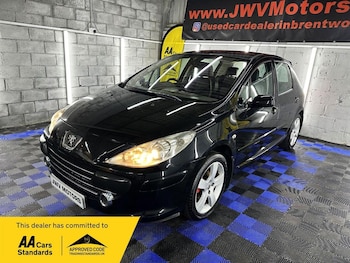 2006 - 1.6 Sport 5dr