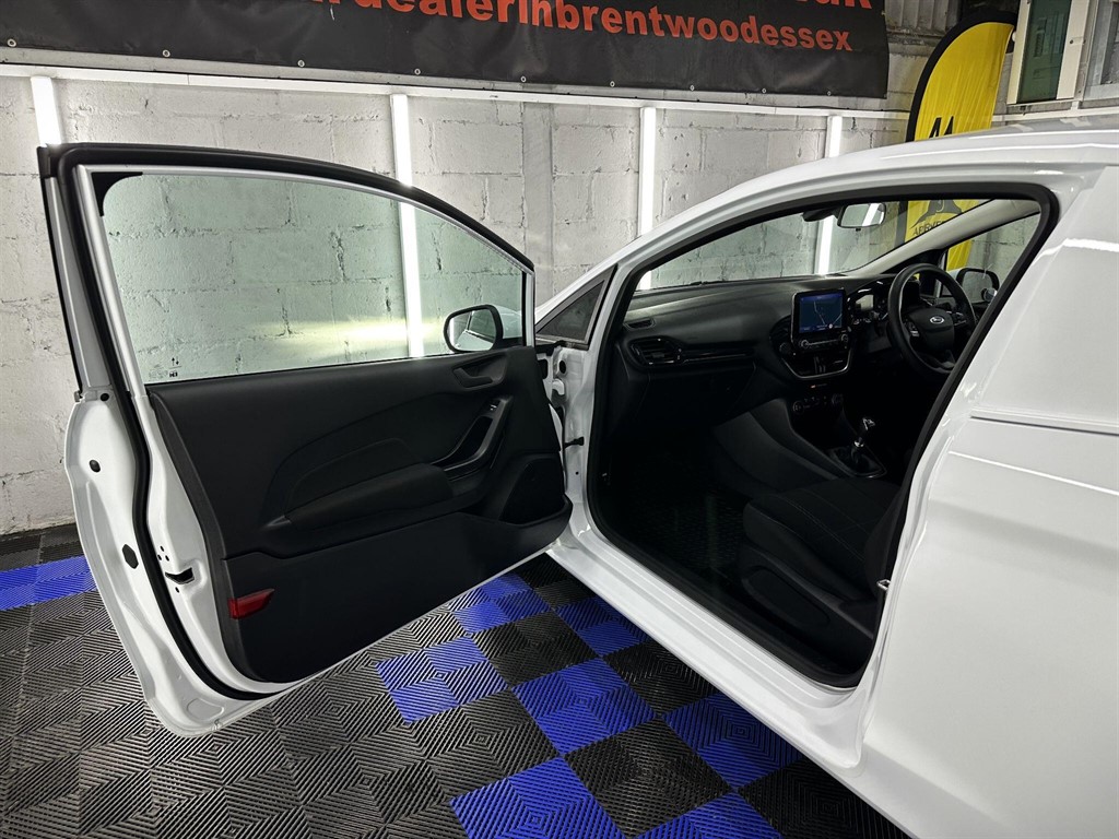 Used Ford Fiesta 2020 for sale - 77307905: Photo 16