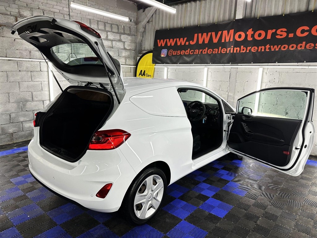 Used Ford Fiesta 2020 for sale - 77307905: Photo 28