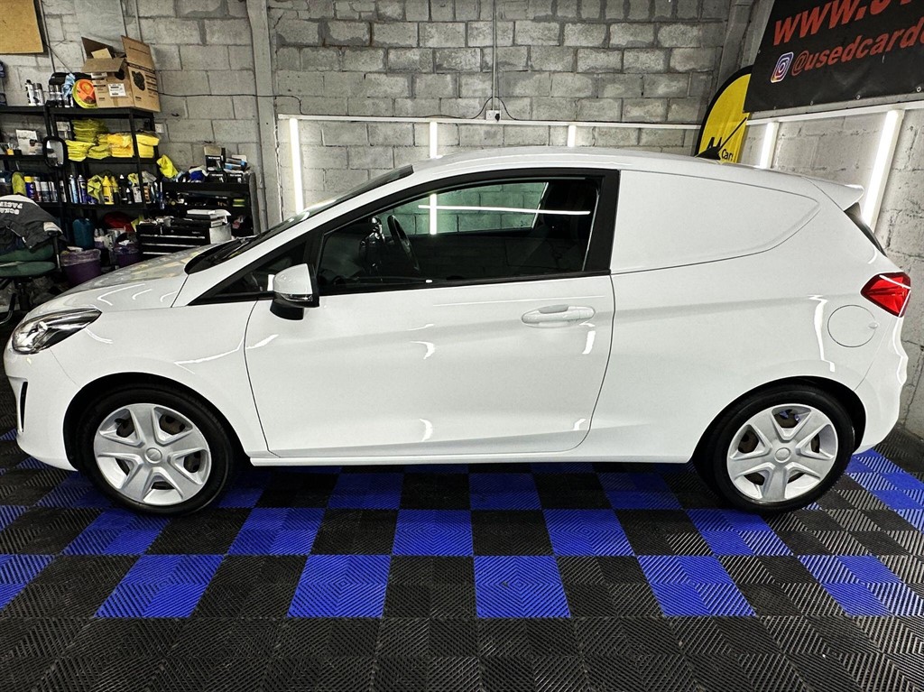 Used Ford Fiesta 2020 for sale - 77307905: Photo 37