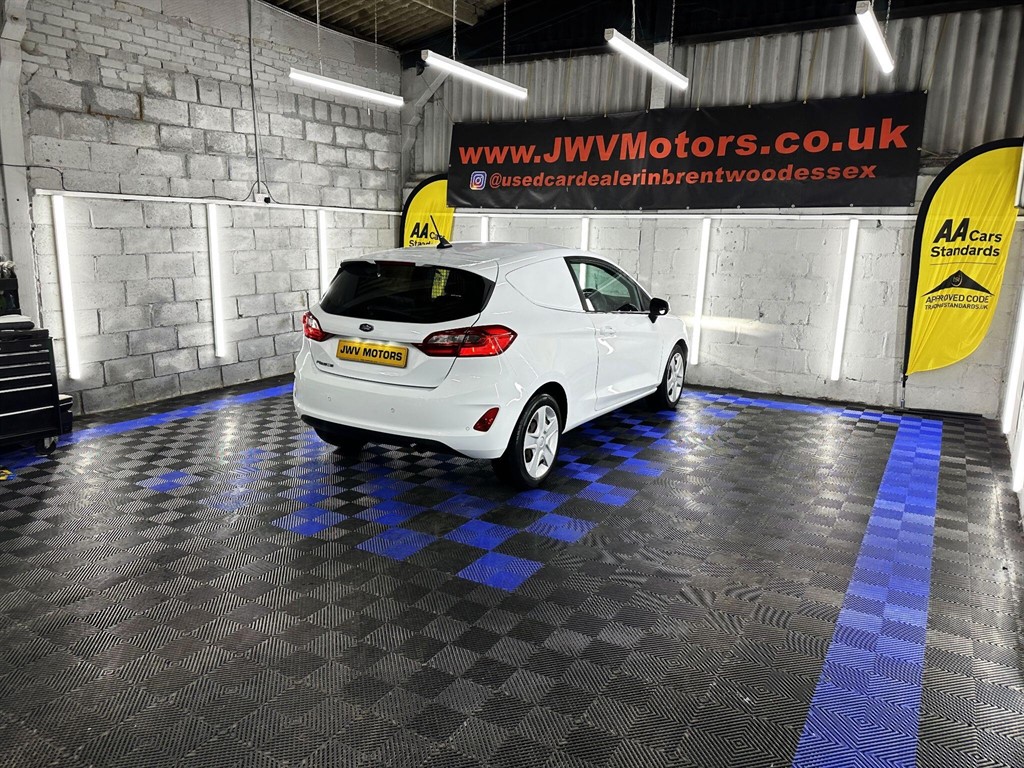 Used Ford Fiesta 2020 for sale - 77307905: Photo 48