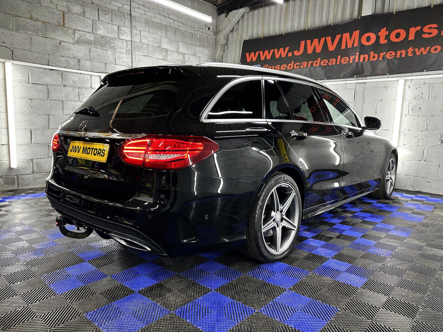 Used Mercedes-Benz C Class 2015 for sale - 76026934: Photo 14