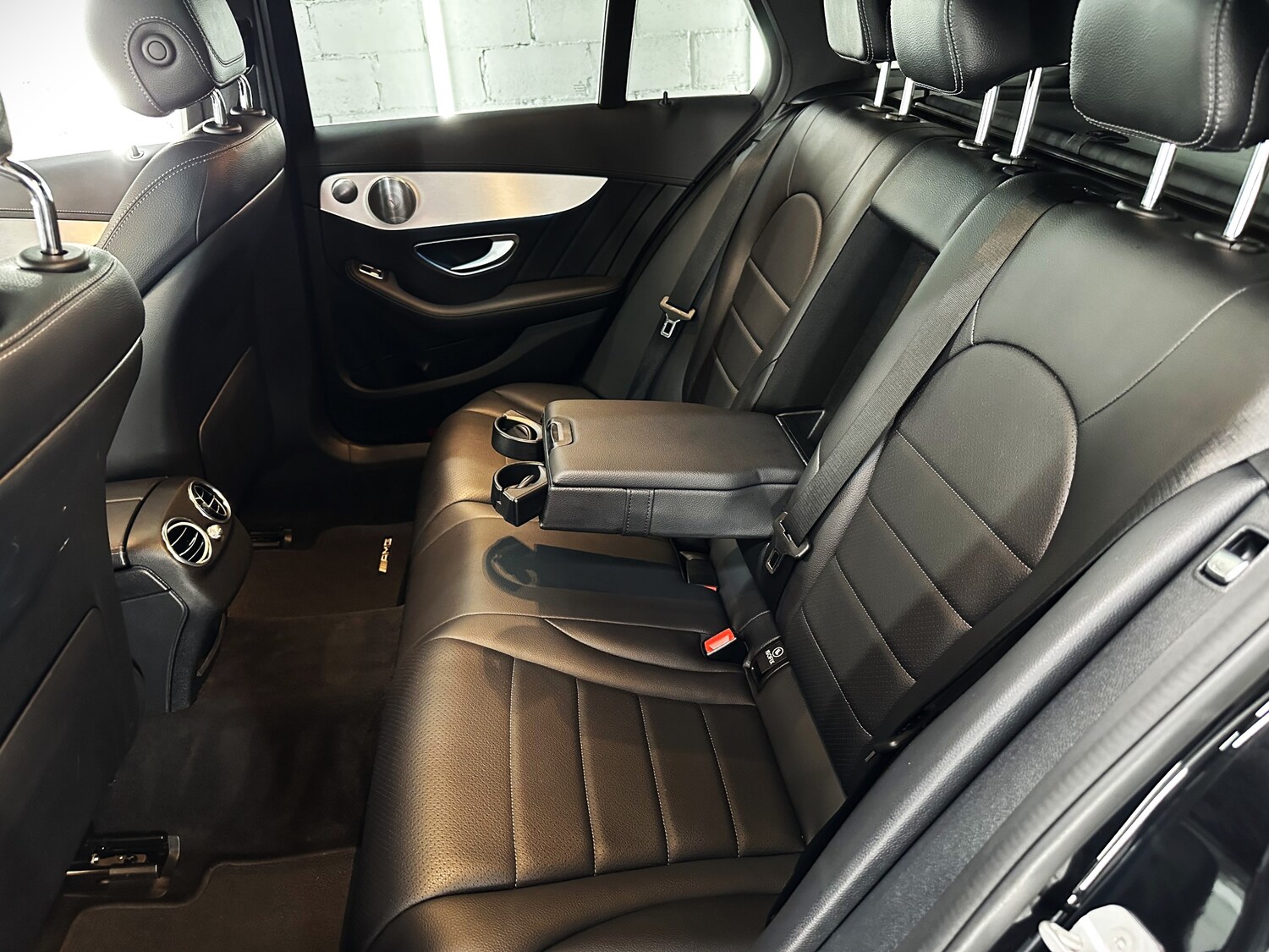 Used Mercedes-Benz C Class 2015 for sale - 76026934: Photo 35