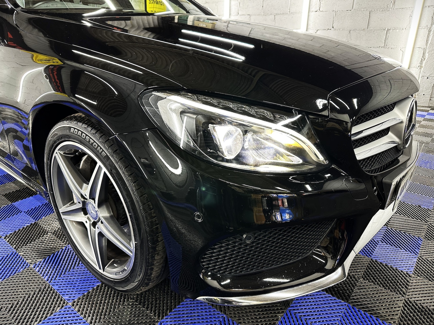 Used Mercedes-Benz C Class 2015 for sale - 76026934: Photo 4