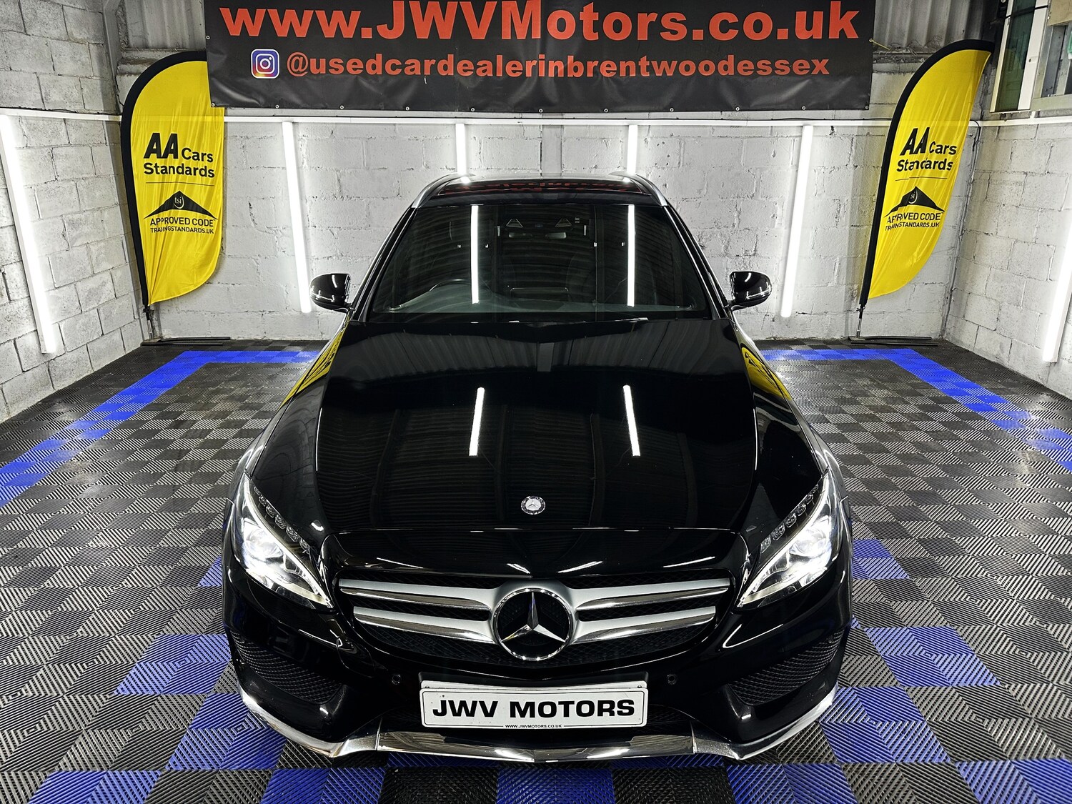 Used Mercedes-Benz C Class 2015 for sale - 76026934: Photo 5