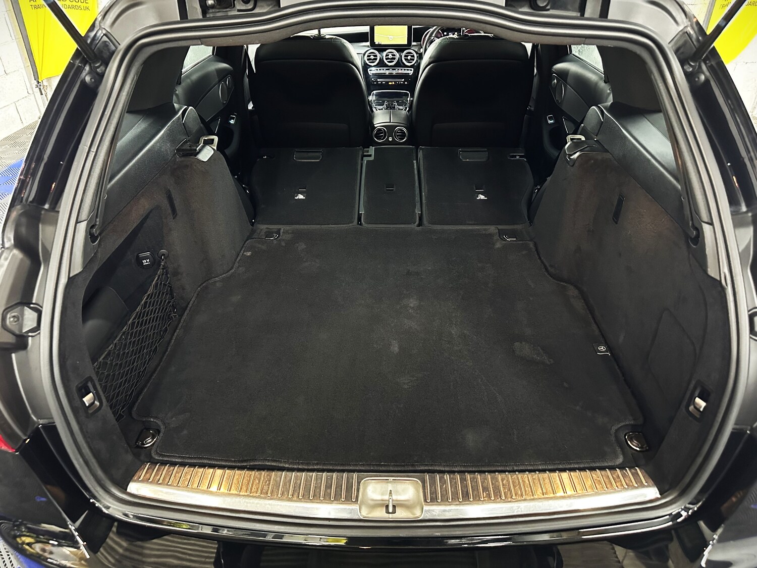 Used Mercedes-Benz C Class 2015 for sale - 76026934: Photo 57