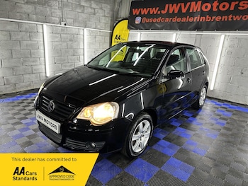 Volkswagen - Polo