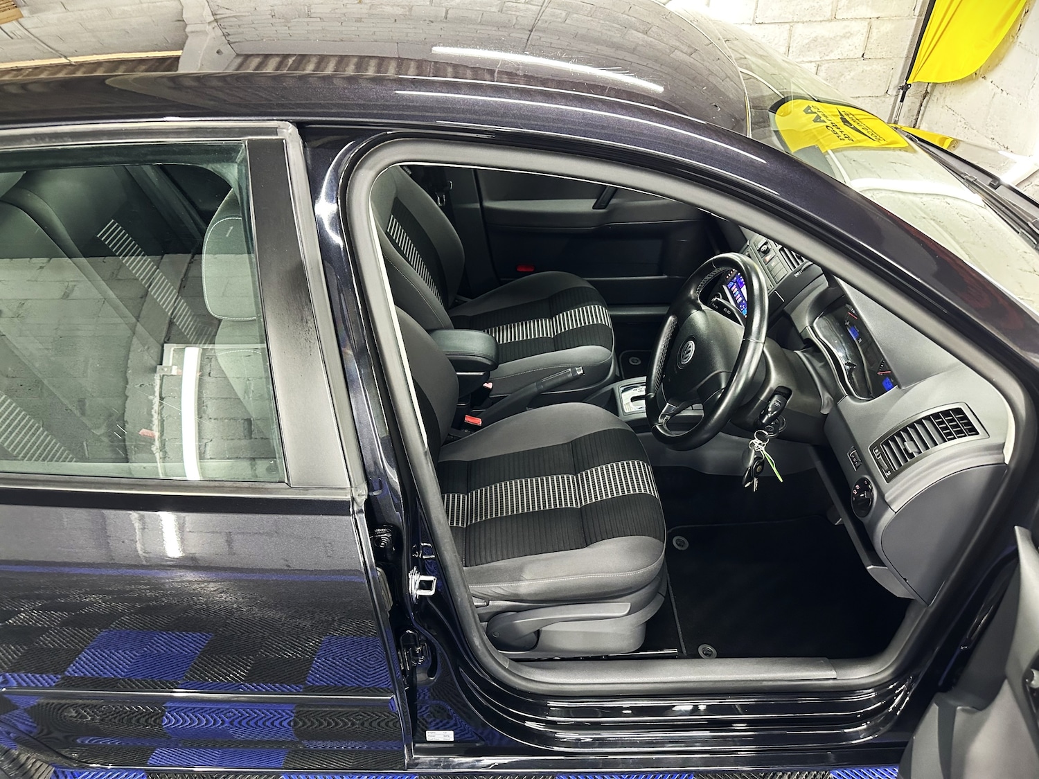 Used Volkswagen Polo 2009 for sale - 76219734: Photo 27