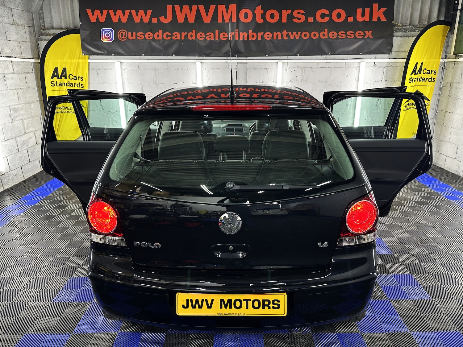 Used Volkswagen Polo 2009 for sale - 76219734: Photo 33