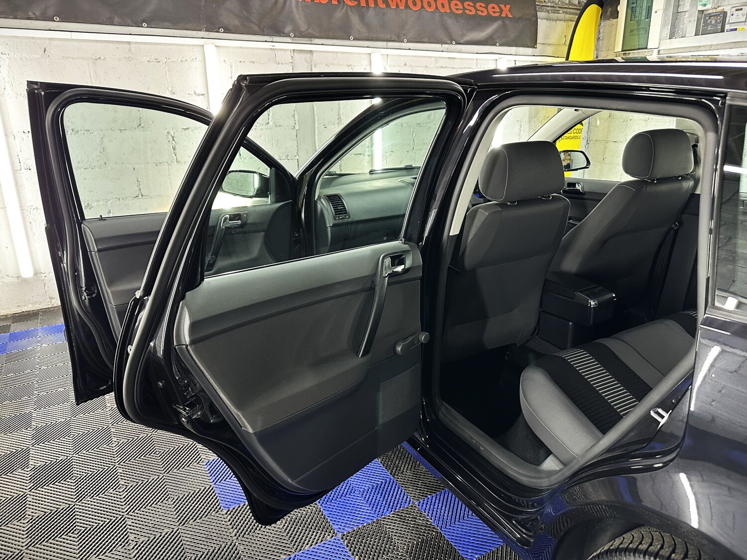 Used Volkswagen Polo 2009 for sale - 76219734: Photo 34