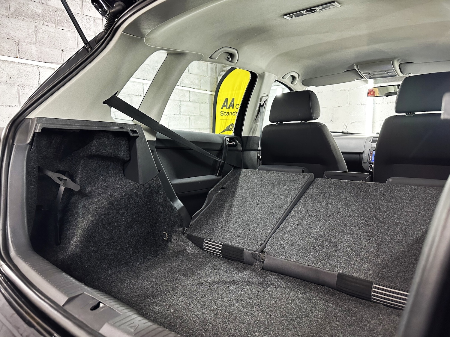 Used Volkswagen Polo 2009 for sale - 76219734: Photo 60