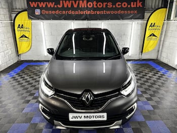 Used Renault Captur 2017 for sale - 79855443: Photo