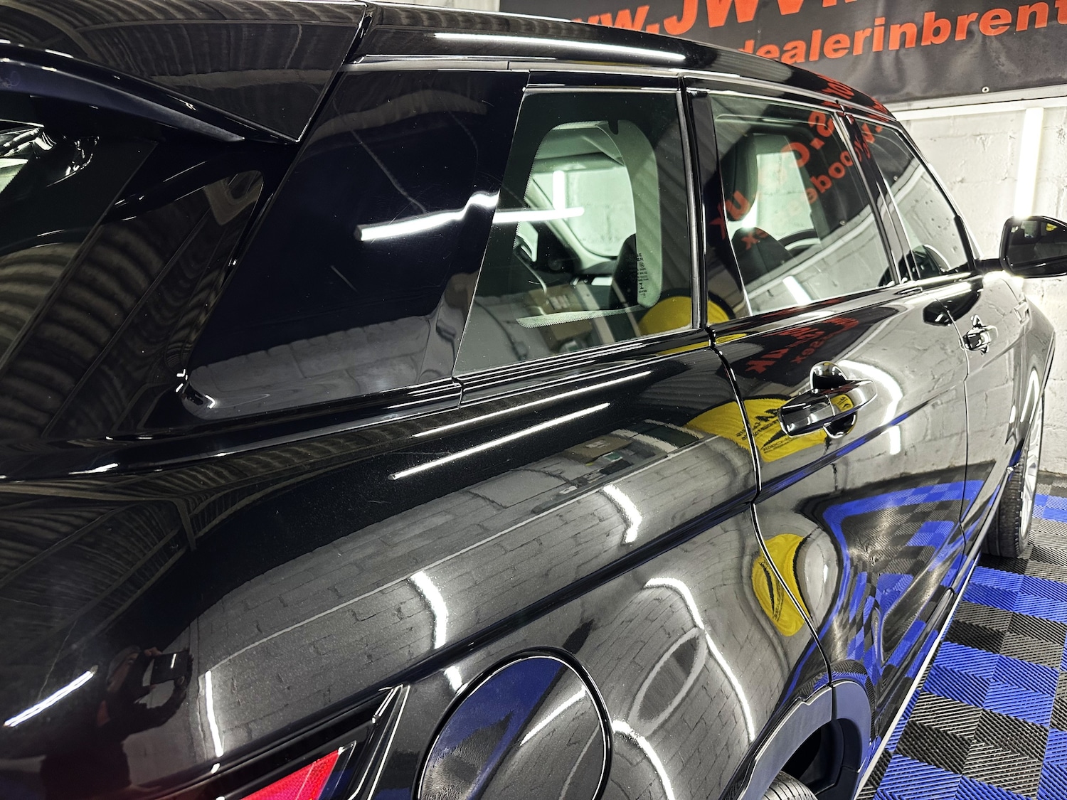 Used Land Rover Range Rover Evoque 2015 for sale - 76934256: Photo 14