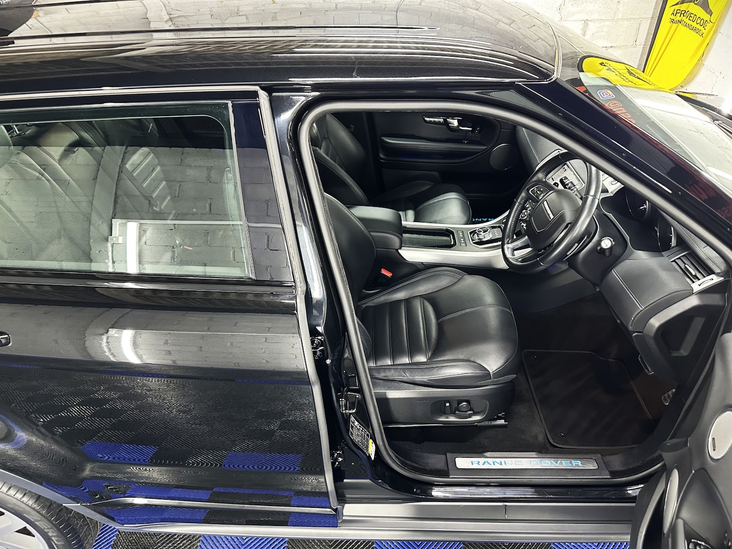 Used Land Rover Range Rover Evoque 2015 for sale - 76934256: Photo 27