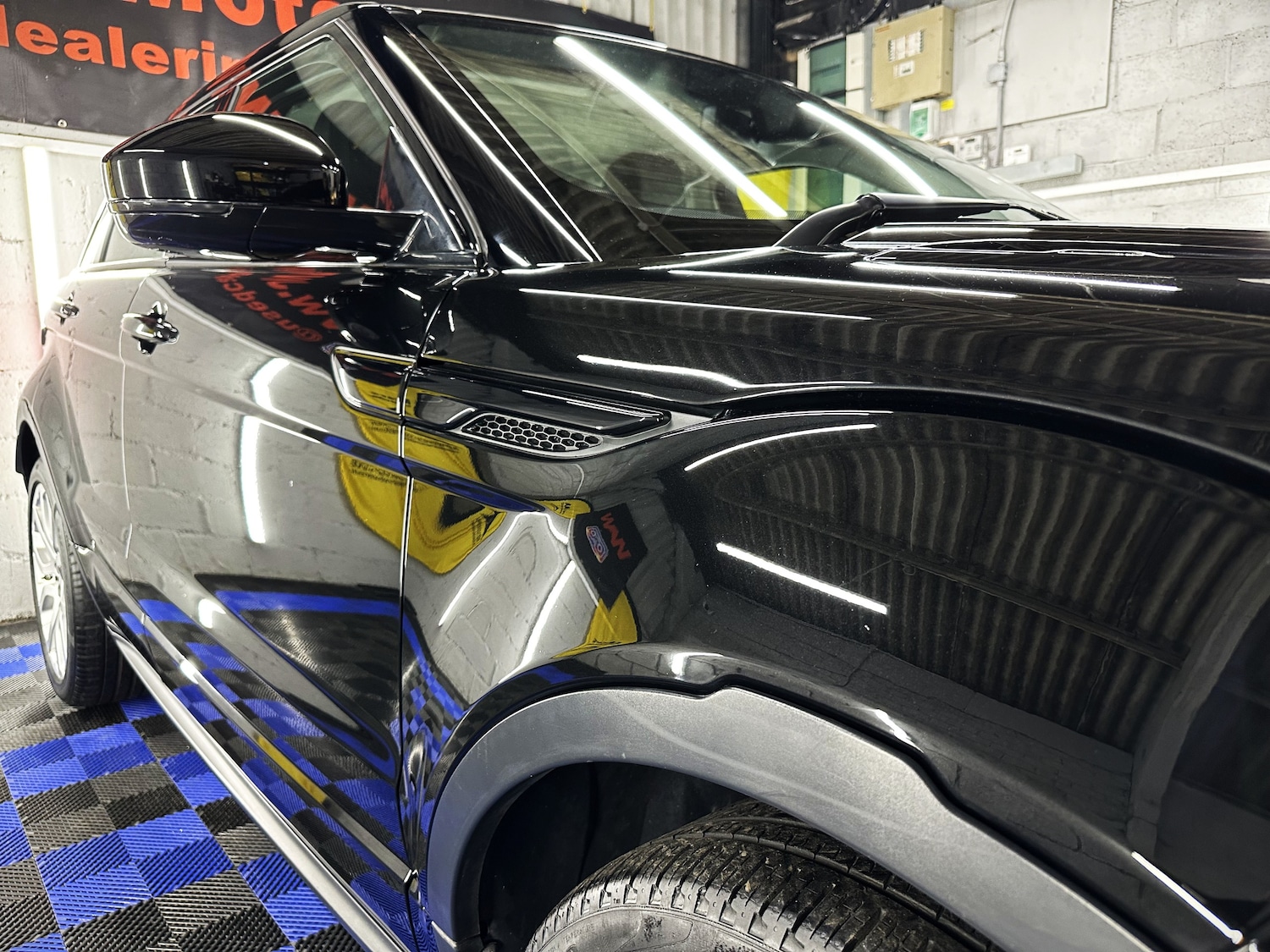 Used Land Rover Range Rover Evoque 2015 for sale - 76934256: Photo 3