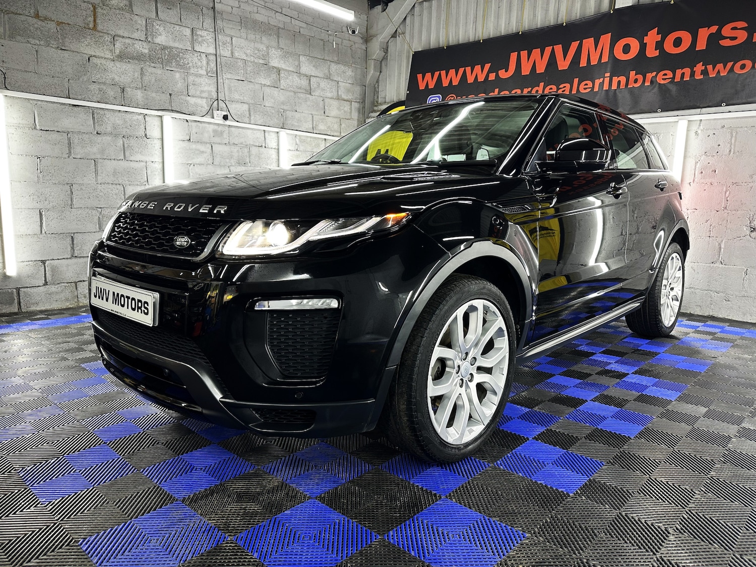Used Land Rover Range Rover Evoque 2015 for sale - 76934256: Photo 8