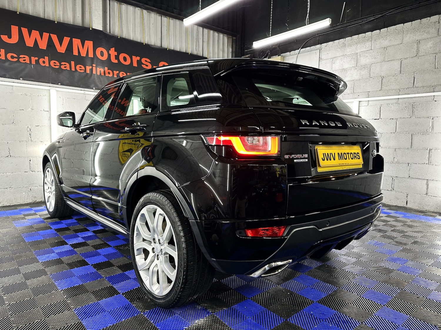 Used Land Rover Range Rover Evoque 2015 for sale - 76934256: Photo 9