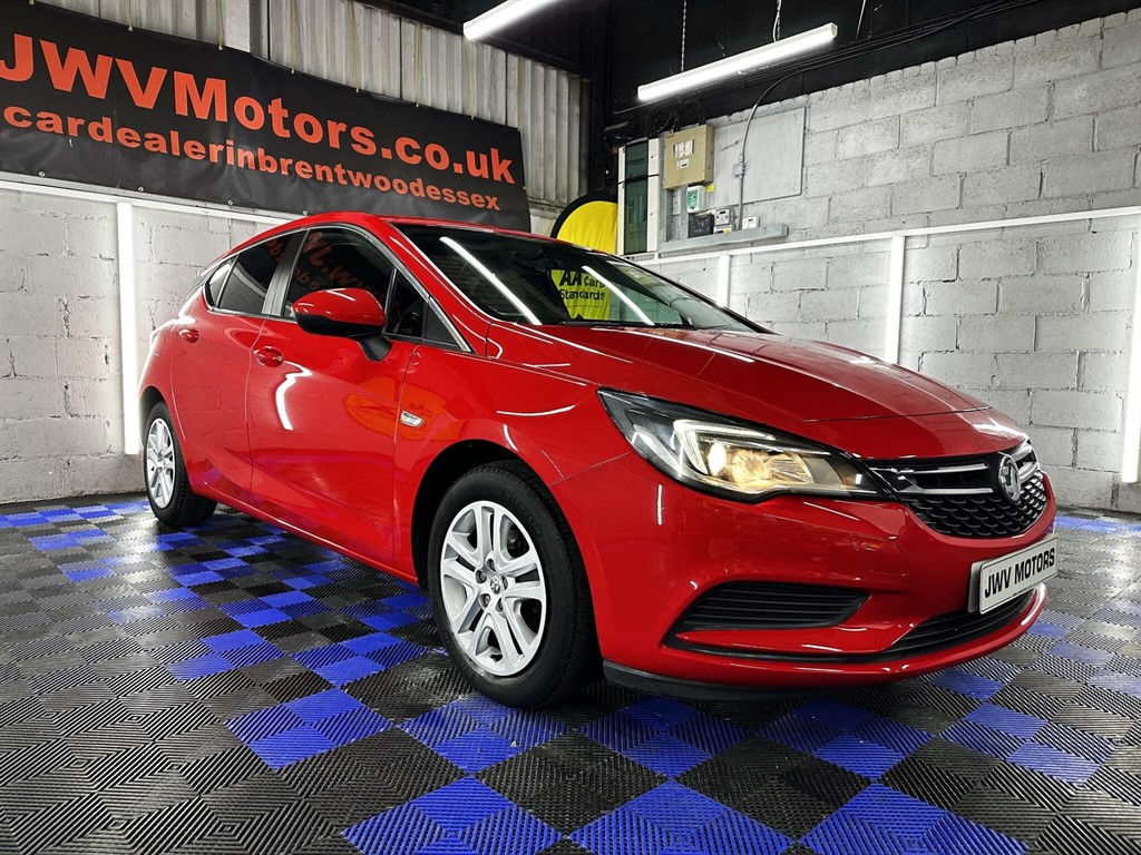 Used Vauxhall Astra 2016 for sale - 76979821: Photo 2