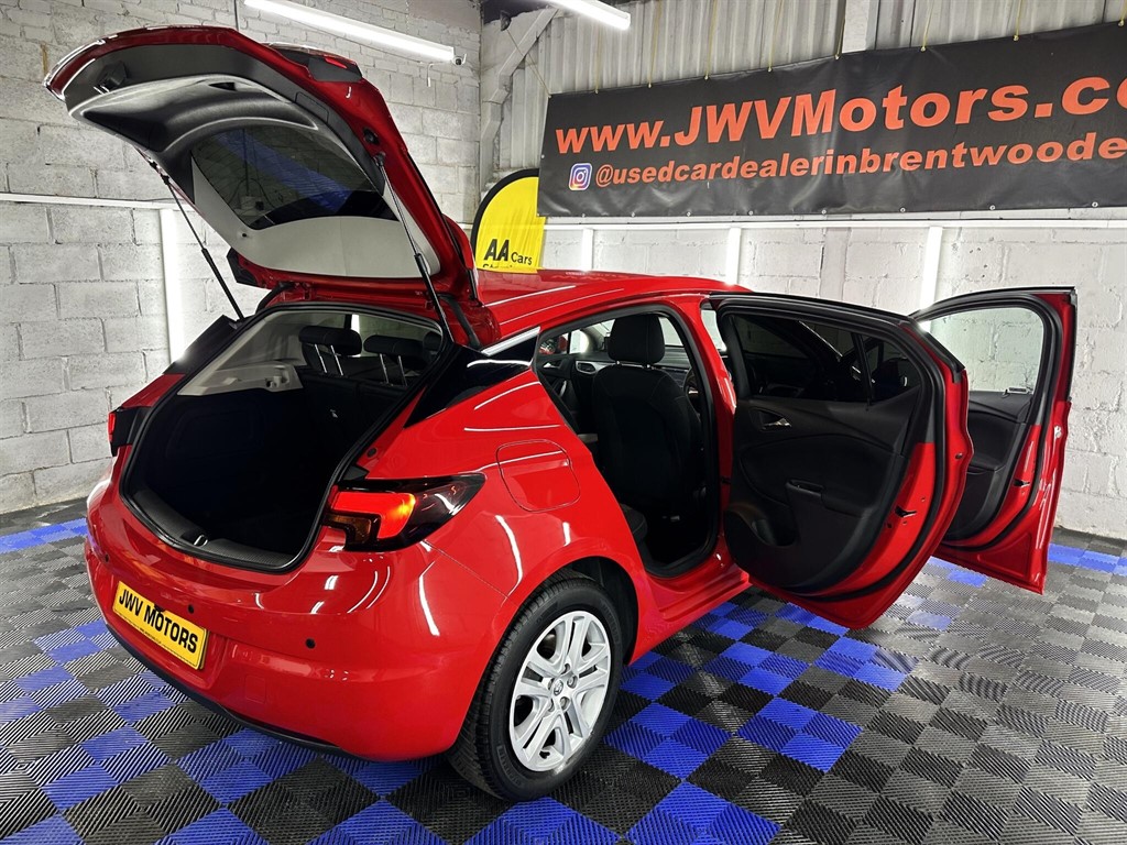 Used Vauxhall Astra 2016 for sale - 76979821: Photo 32