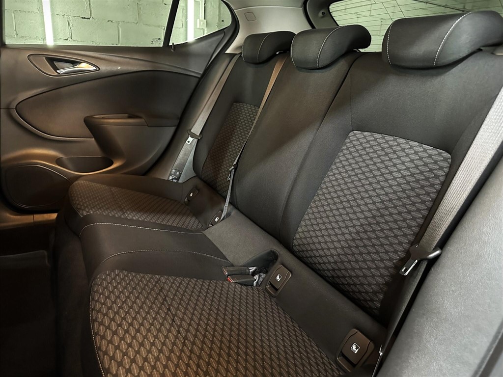 Used Vauxhall Astra 2016 for sale - 76979821: Photo 38