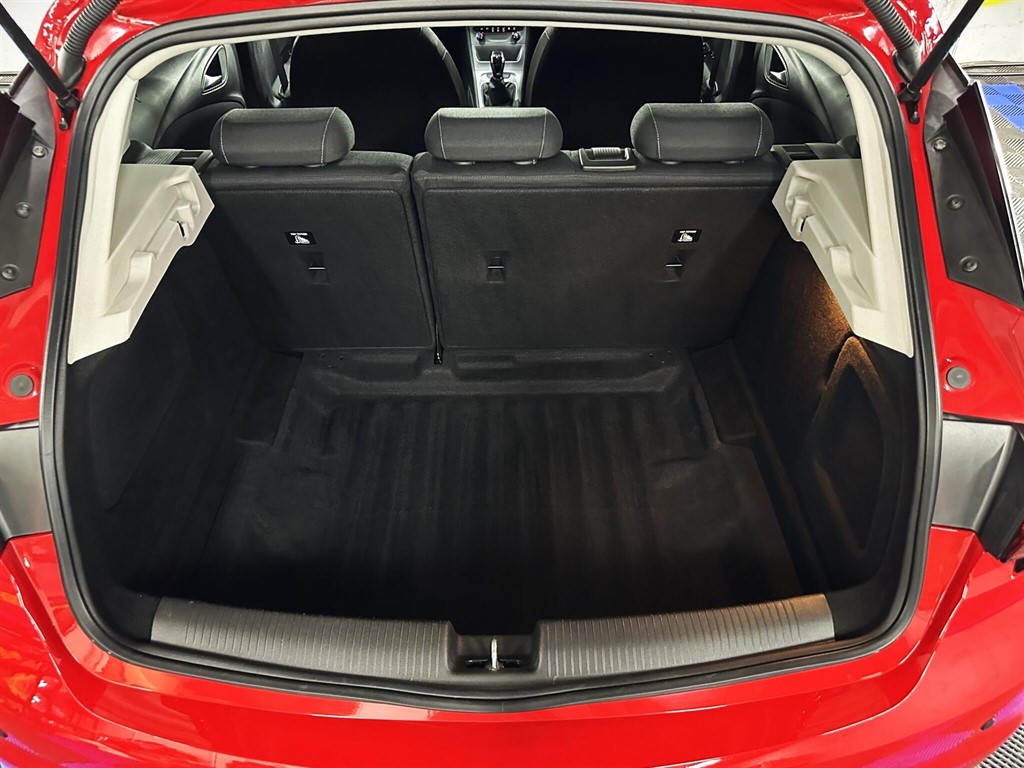 Used Vauxhall Astra 2016 for sale - 76979821: Photo 57