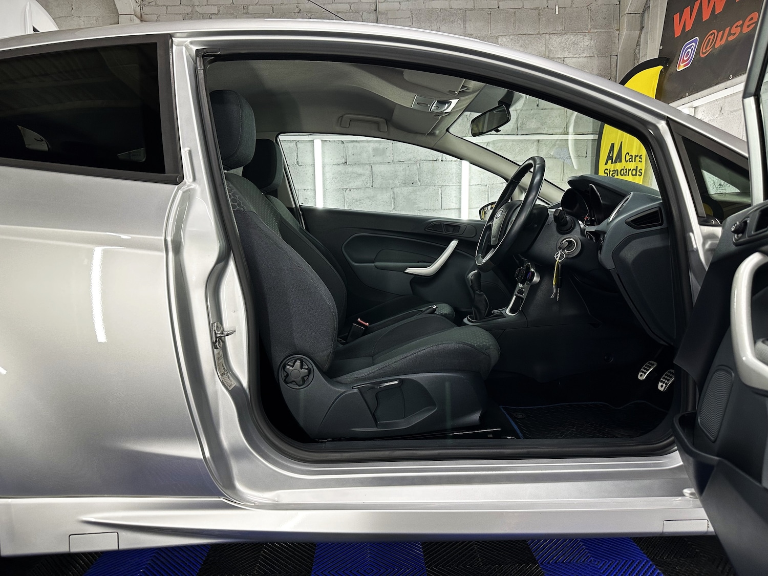Vehicle 25
