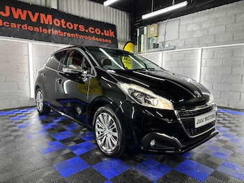 Used Peugeot 208 2018 for sale - 76961854: Photo