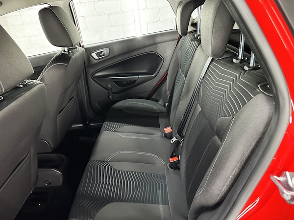 Used Ford Fiesta 2015 for sale - 75627773: Photo 35