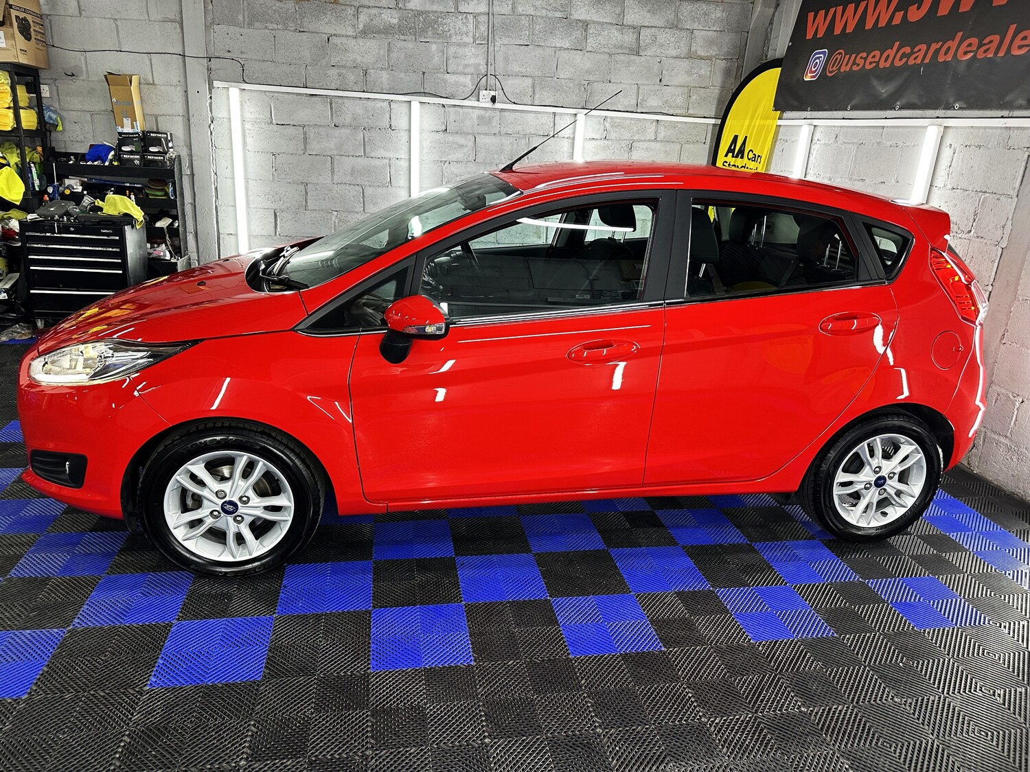Vehicle 43