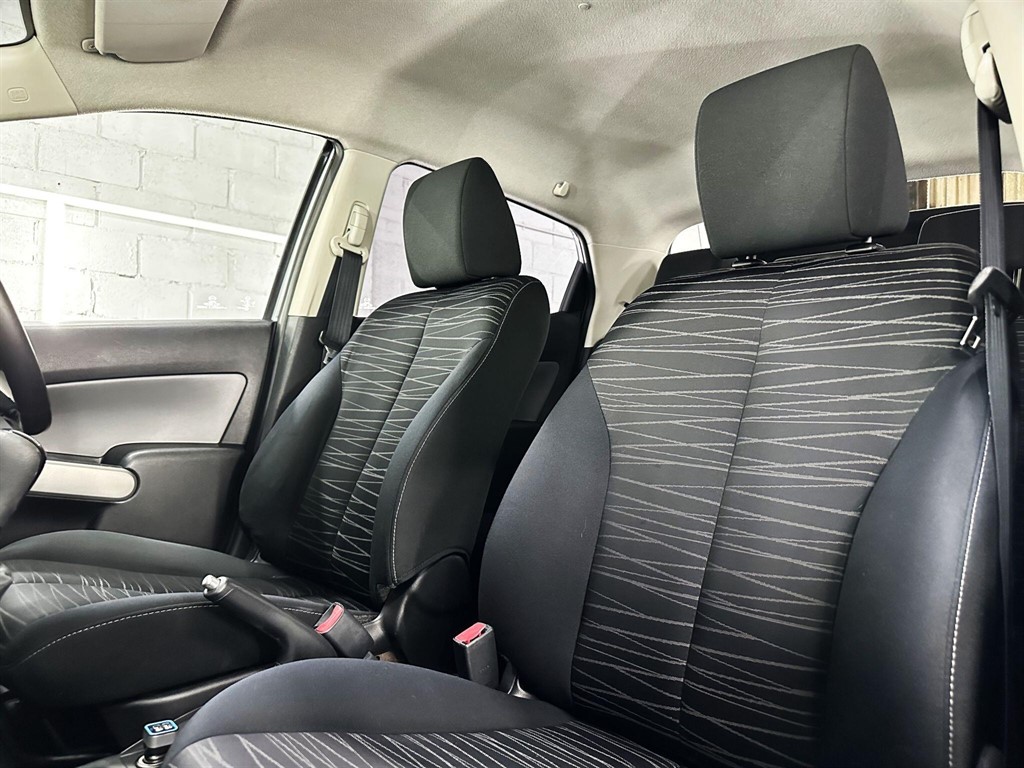 Used Mazda Mazda2 2009 for sale - 77307924: Photo 20