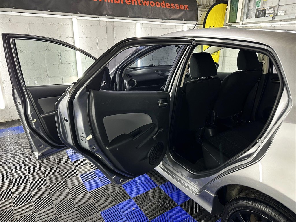 Used Mazda Mazda2 2009 for sale - 77307924: Photo 33