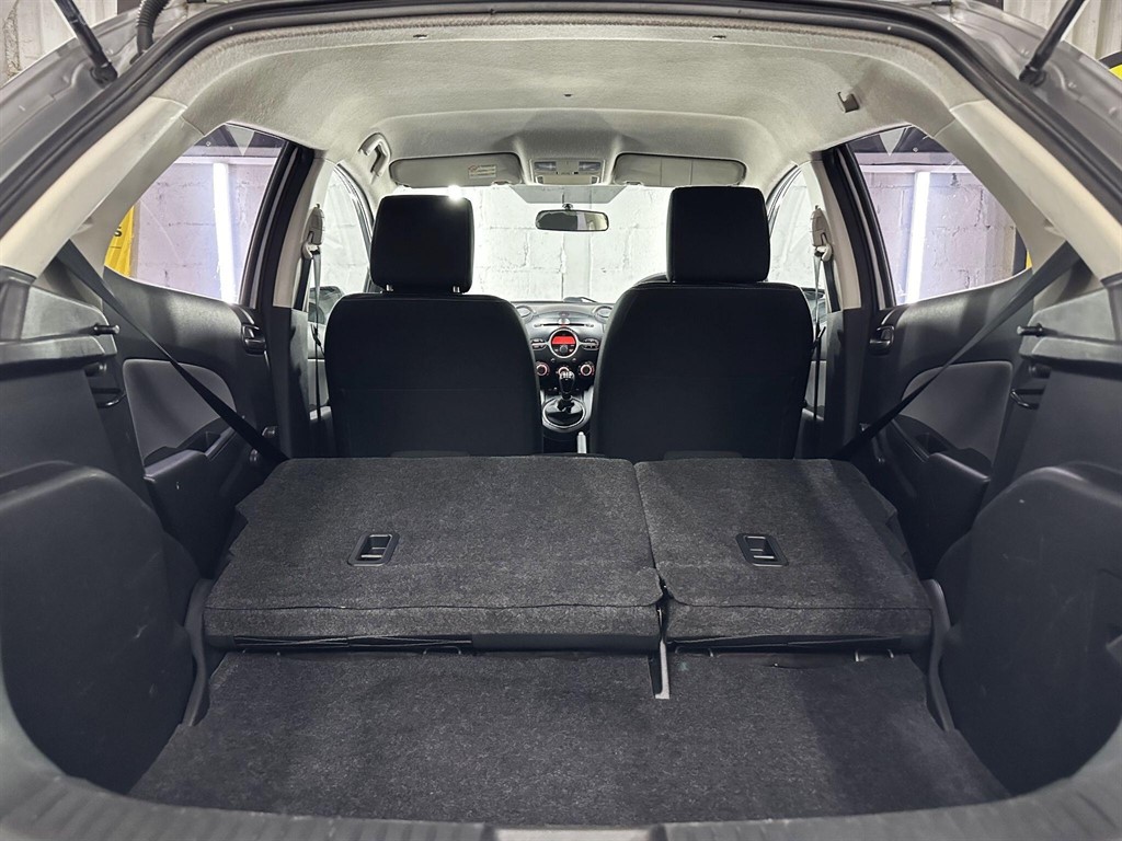 Used Mazda Mazda2 2009 for sale - 77307924: Photo 59