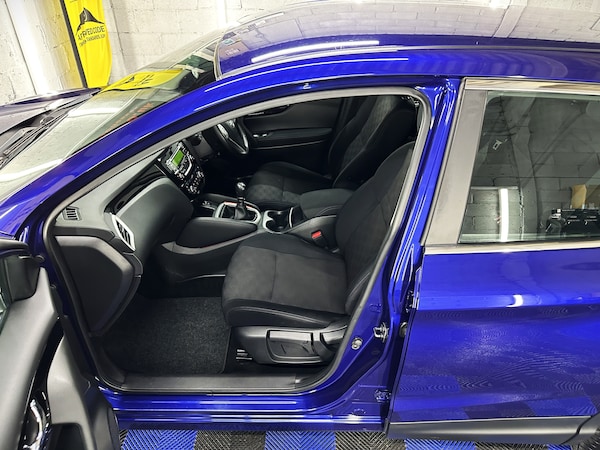 Used Nissan Qashqai 2017 for sale - 75627788: Photo 17